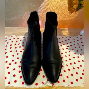 Vince Chelsea boots 10M